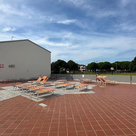 Villaggio Luna Swimmingpool- Agenzia Cocal Caorle Eksteriør bilde