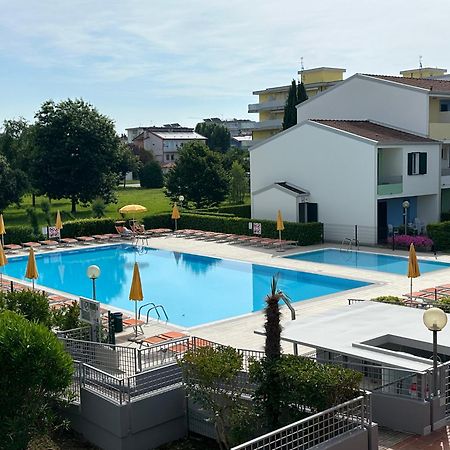 Villaggio Luna Swimmingpool- Agenzia Cocal Caorle Eksteriør bilde