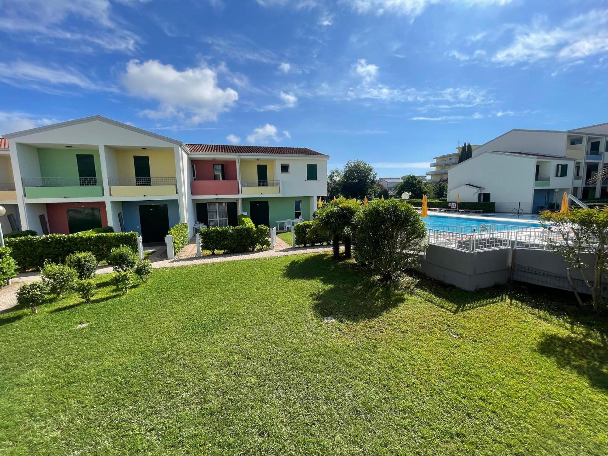 Villaggio Luna Swimmingpool- Agenzia Cocal Caorle Eksteriør bilde