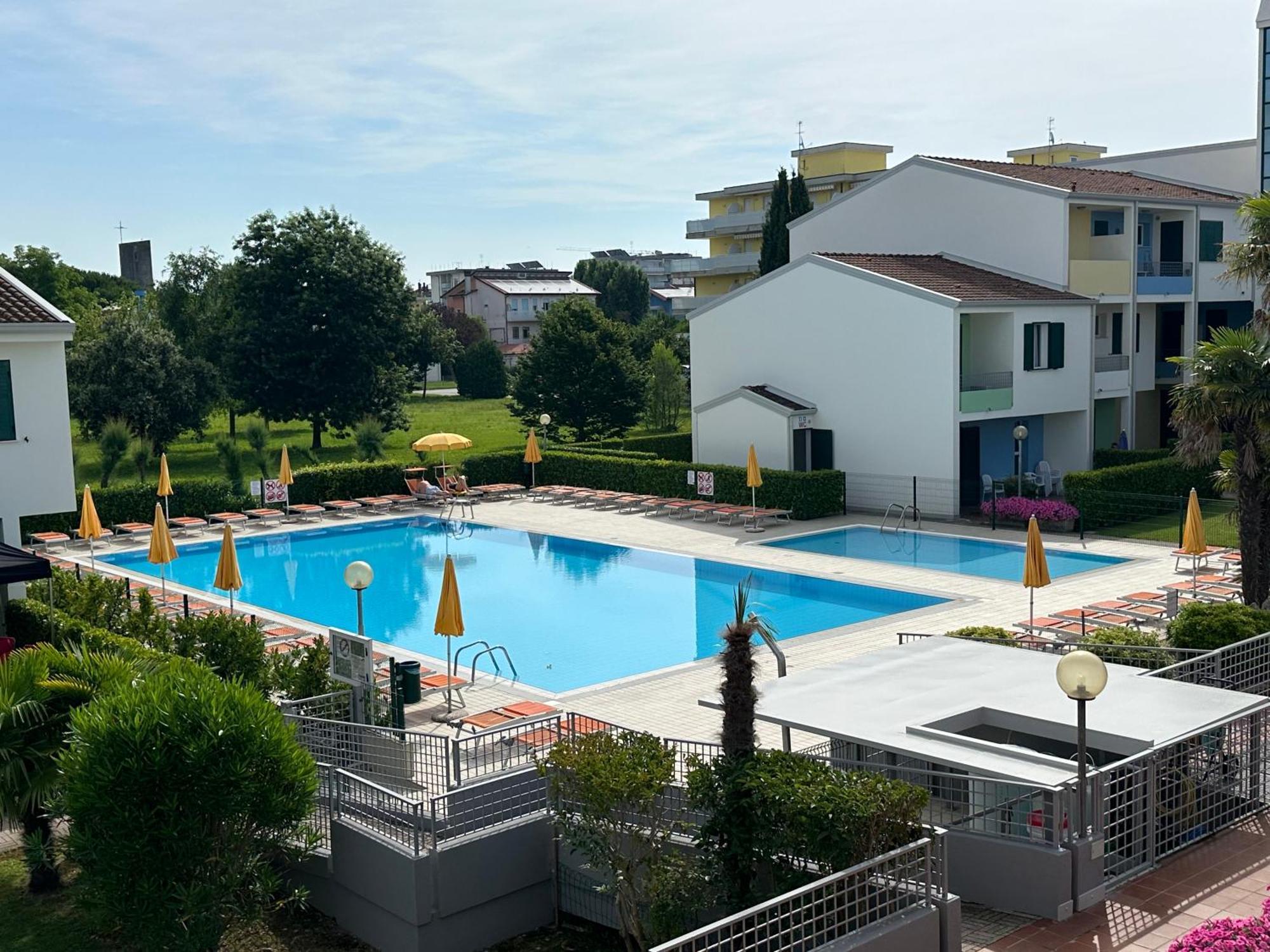 Villaggio Luna Swimmingpool- Agenzia Cocal Caorle Eksteriør bilde